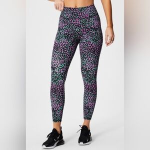 Fabletics Anywhere Motion365+ High-Waisted Legging Size M